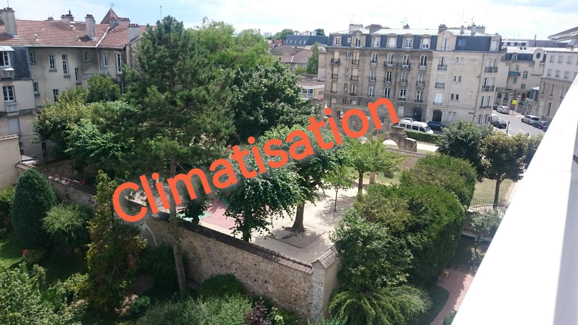 Appartement Les cordoliers à Reims Extérieur photo