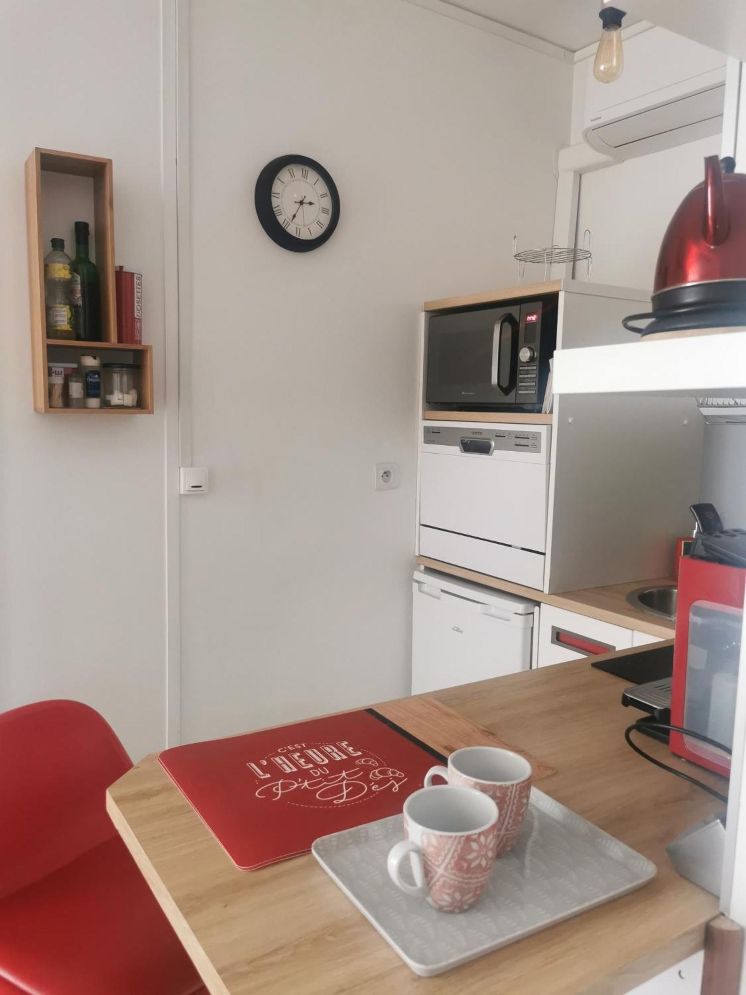 Appartement Les cordoliers à Reims Extérieur photo