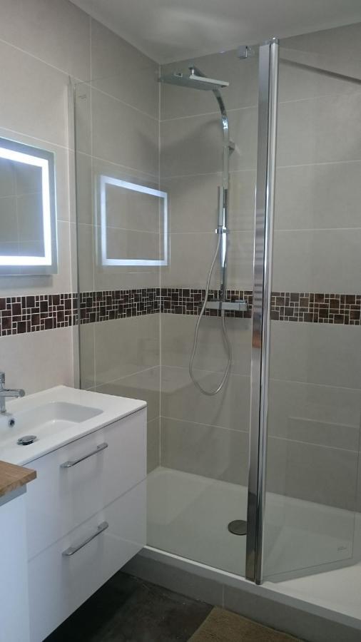 Appartement Les cordoliers à Reims Extérieur photo